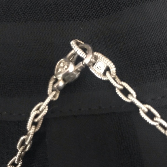 Judith Ripka necklace with oval stations - Picture 4 of 6